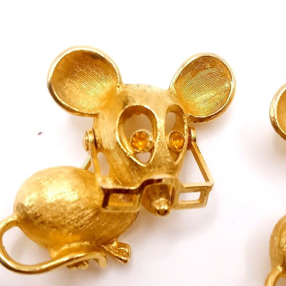 Vintage Avon Mouse Brooches Lot of 2 Cool Nerdy Gold Tone Moveable Glasses Pins - Picture 3 of 9